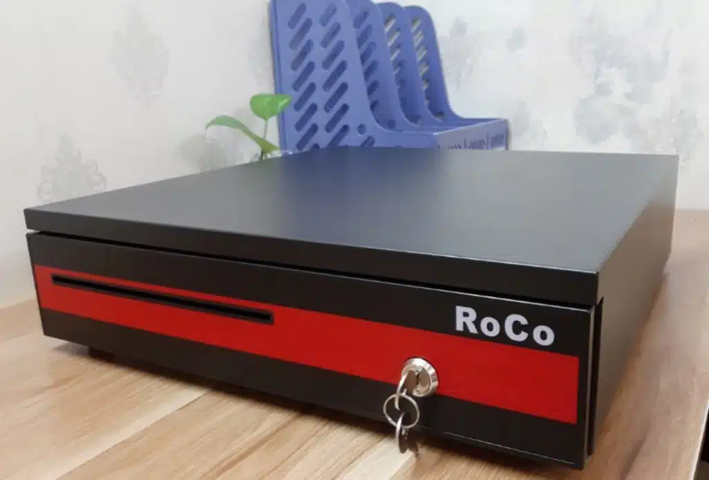 Két tiền RoCo RC-405